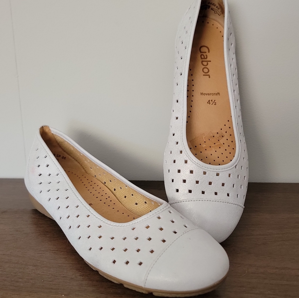 Gabor Hovercraft Leather Ballet Flats Size 7.5